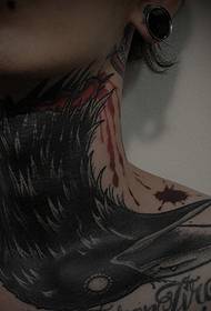 çend tattooên tevlihev ên dest-reş-tarî yên pir destên reş
