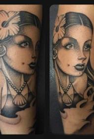 svart grátt húðflúr fjölbreytni af svörtum húðflúrprikum Ábendingar Sketch Tattoo Pattern