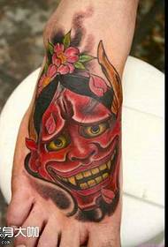 Fuß rot wie Tattoo-Muster