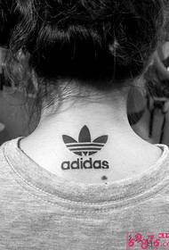 Adidas logo μαύρο και άσπρο τατουάζ