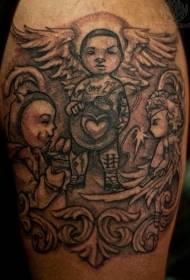 drie kleine engelvleugels hartvormig tattoo-patroon