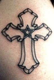 Pentagram uzorak križnog tetovaža