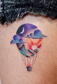 una serie di disegni colorati del tatuaggio dell'acquerello