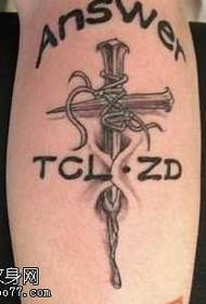 vrlo tajanstveni uzorak križa 157176 uzorak tetovaže boga