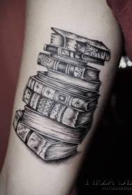 велика рука црна Узорак тетоваже древне књиге сиве боје