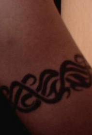 Totem tribale originale del tatuaggio