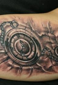 rameno osobnosť čierna šedá staré vreckové hodinky tetovanie vzor