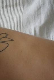 modello tatuaggio giglio linea nera