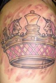 Jednobojni ružičasti uzorak krune tetovaže