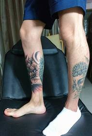 Erkekler bacaklar kişilik Totem dövme deseni