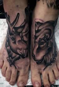 collo del tatuaggio vecchio stile alce nero e testa di capra tatuaggio modello