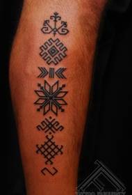 kalf eenvoudige swart verskillende simbole tatoeëerpatroon