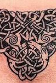 czarny wzór tatuażu węzeł celtycki
