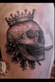 Black Grey Style Siga Mannequin na okpueze Tattoo Ọnọdụ