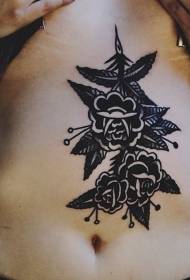 Черно-белая роза татуировки для брюшной простой дизайн