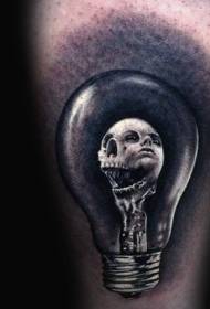 Реалистичная черно-белая комбинация тату с изображением лампочки в виде черепа и портрета