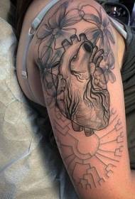 Modello di tatuaggio grigio nero cuore grande fiore