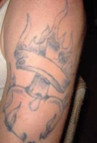 brazo gris corazón sagrado Foto de tatuaje casero