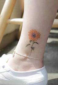 šviežių Elegantiškų mažų raštų tatuiruočių tatuiruočių grupė