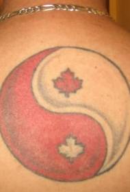 Schouder Rode en witte ronde yin en yang roddel esdoornblad tattoo foto