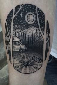 piccolo braccio semplice ovale nero con motivo tatuaggio campeggio cielo notturno