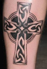 Keltiese kruis swart tatoeëerpatroon