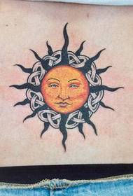 barevné slunce totem tetování obrázek