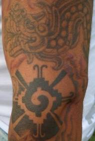 modèle de tatouage totem aztèque noir
