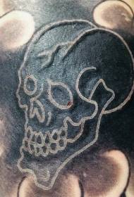 disegno del tatuaggio teschio inchiostro bianco personalità della gamba