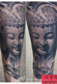 ben klassiska svartvita sten Buddha huvud tatuering mönster