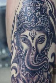 kar fekete elefánt isten tetoválás minta