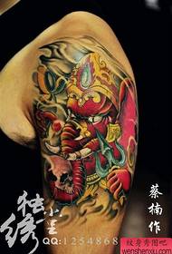 brazo masculino guapo super cool elefante dios tatuaje patrón