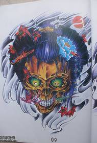 traditionalskull atto Tatuiruotės raštas