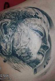 modello di tatuaggio testa di Buddha in pietra posteriore