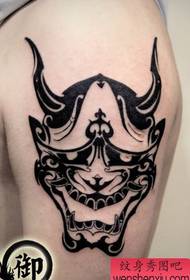 Pátrún tattoo mór totem prajna