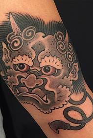 Padrão de tatuagem de fantasma japonês
