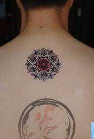 背部六角星和蓮花圖騰紋身圖案