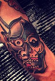 modello del tatuaggio armlike