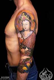 Rankos Guanyin tatuiruotės modelis