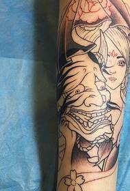 Simple personality of the line like a tattoo picture
