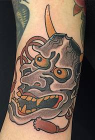 muundo wa tattoo kama ndama