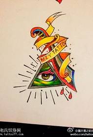 Värillinen Jumalan Silmä Dagger -tatuoinnin käsikirjoituskuvio