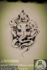 modello classico del tatuaggio del manoscritto del dio dell'elefante