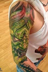 patrón de tatuaje de brazo verde