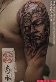 käsivarsi klassinen puoli buddhapuoli demoni tatuointi malli