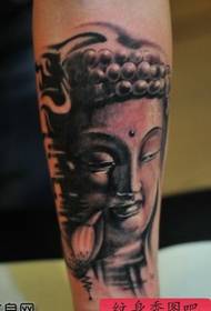 ແຂນແບບຄລາສສິກ Guanyin Buddha ຮູບແບບ tattoo ຫົວ