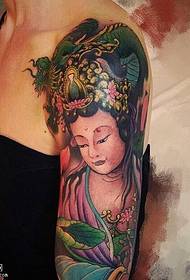 schulterbemaltes Guanyin Tattoo Muster