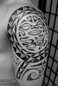 Original und Maya Totem Tattoo Muster