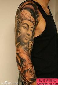 rankos klasikinis gražus juodos ir baltos Budos galvos tatuiruotės modelis