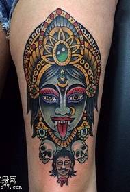 Modello tatuaggio regina cosmica in stile indiano